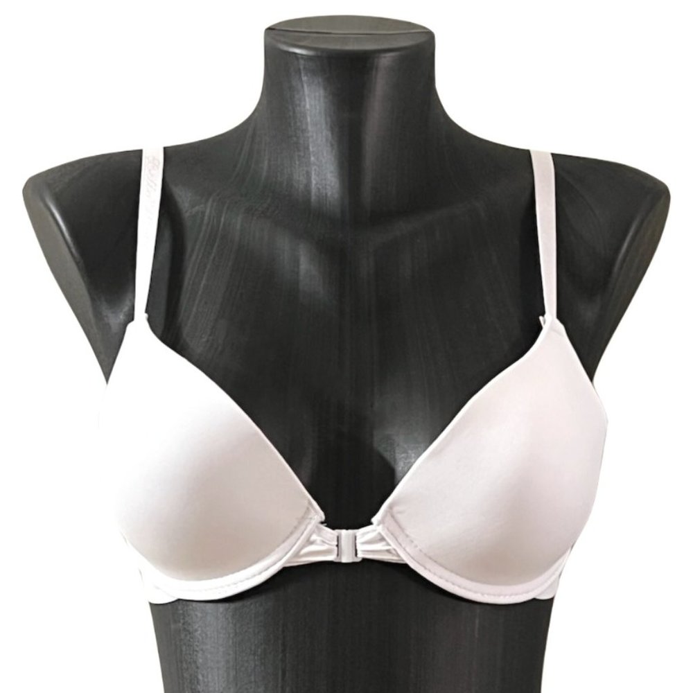 White Front Closure Bra 34C... Brand: Bella